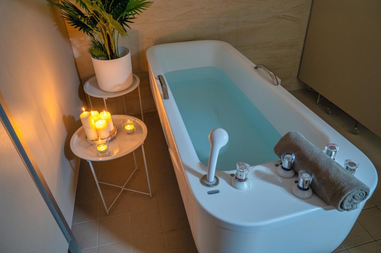 Hotel Gromada Medical Spa บุสโก-สดรูย ภายนอก รูปภาพ