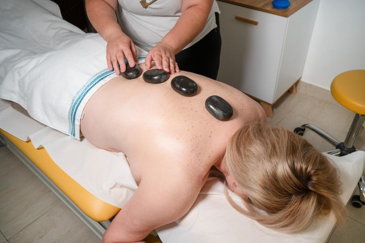 Hotel Gromada Medical Spa บุสโก-สดรูย ภายนอก รูปภาพ